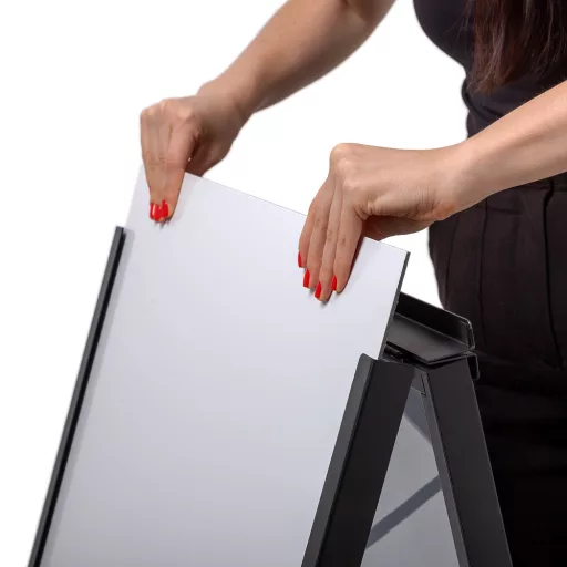 A-Board slide-in vízálló, kültéri megállító tábla A1 fekete